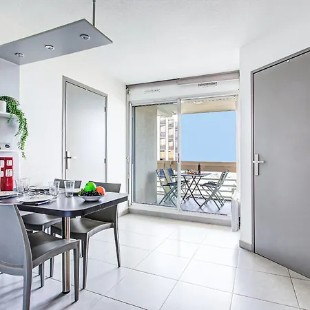 Copacabana-33 By Interhome Caves