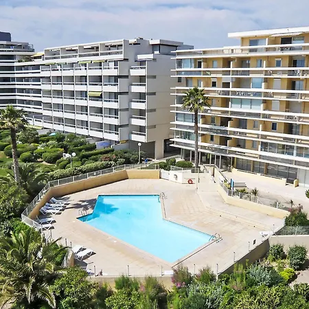 Copacabana-33 By Interhome Daire *